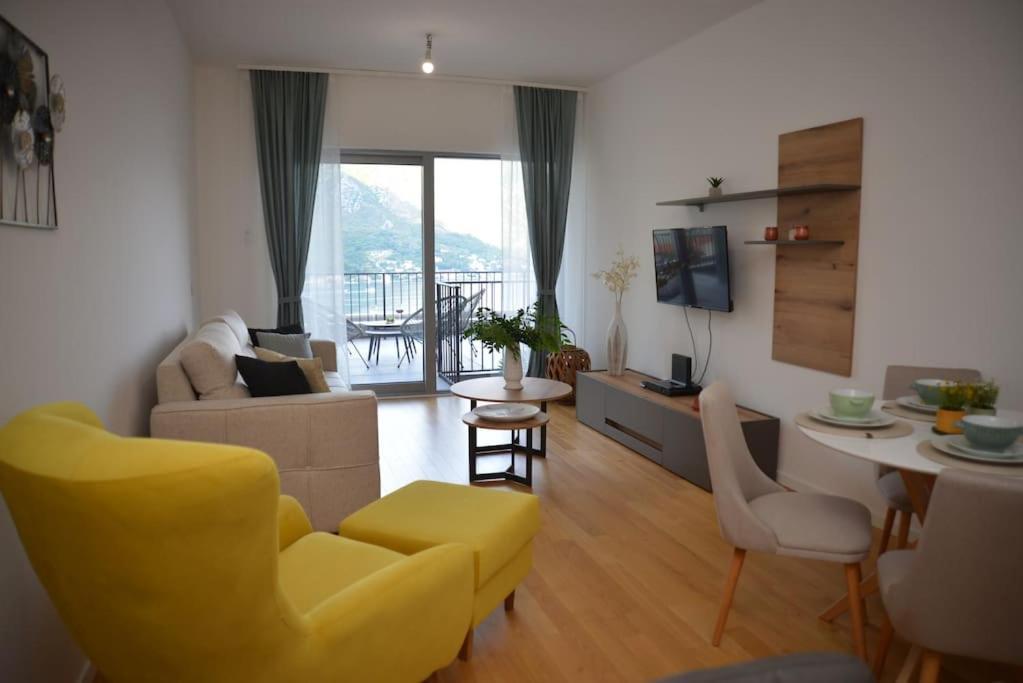 Design Flat With Impressive Boka Bay View Apartment Kotor Exterior photo