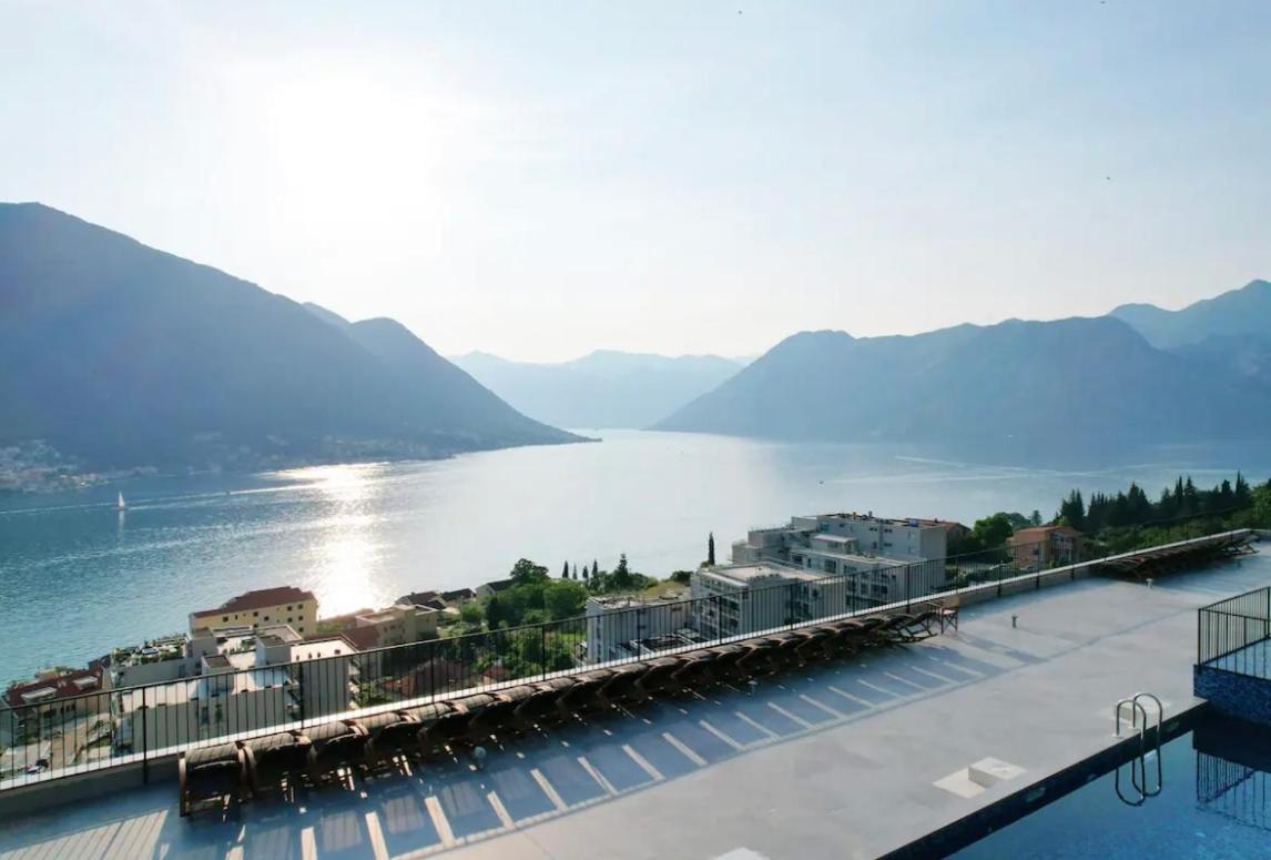 Design Flat With Impressive Boka Bay View Apartment Kotor Exterior photo